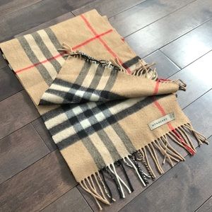 Burberry cashmere rectangle scarf 100% authentic